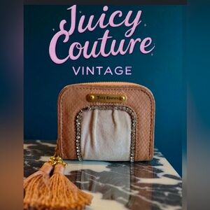 Vintage Juicy Couture Tan and Cream Clutch with Tassel